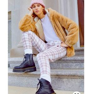 Champion & UO Reverse Weave Plaid High-Rise Jogger Beige & Pink